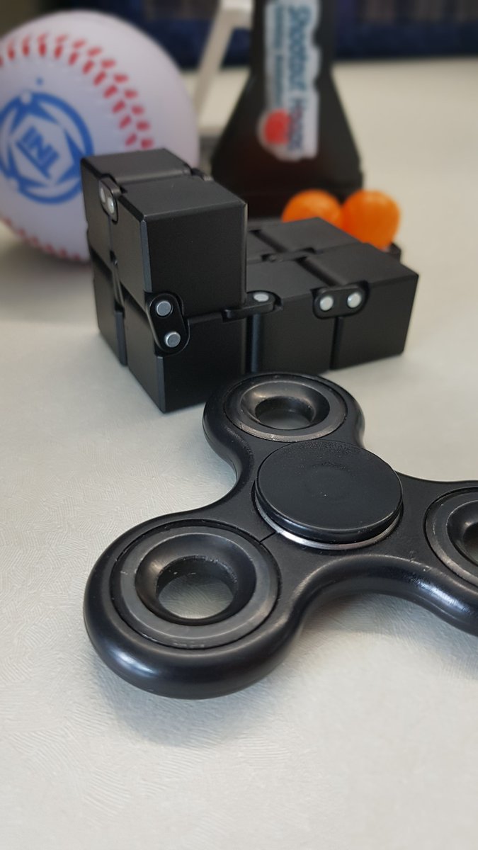 sayvee's tweet image. Our copywriters like to fidget when they write content. Do you prefer fidget spinners, infinity cubes, or . . . something else?
#fidgetspinner #fidgetspinners #infinitycube