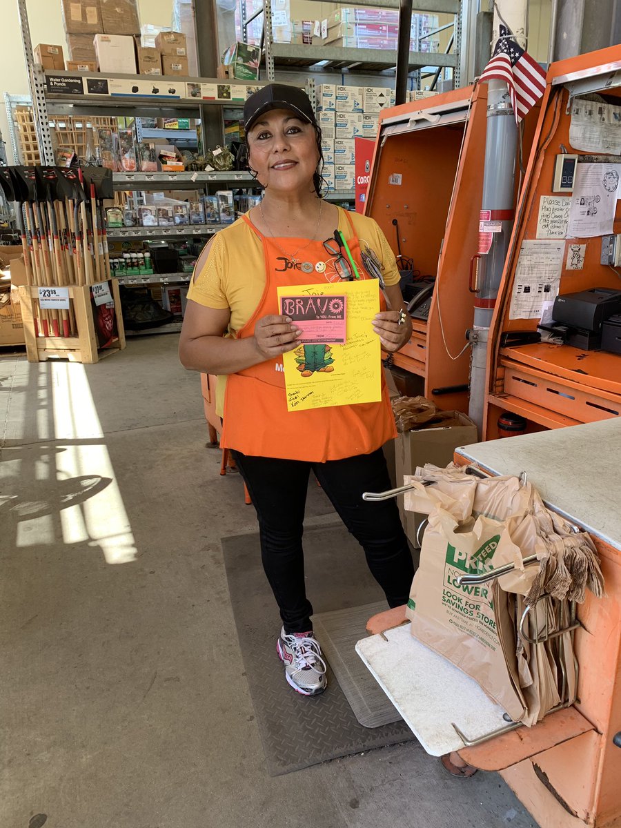 VOA1003's tweet photo. Keeping garden clean & safe #PacNorthProud #1003 #crewattheview https://t.co/Z3zE7H8K98