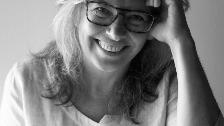 ComunidadESARQ's tweet photo. "Mirando la ciudad con otros ojos, puedes convertirte en sujeto activo (…) conocer los problemas (e) intervenir en las decisiones."  - Felisa Pradas, Asociación Ca la Dona.

Conferencia: Vivienda para tod@s. Viernes 30 19:30h.
https://t.co/jhNMUlYLlI

@lillianeponce @tuenchapu https://t.co/SYywnR0mNm