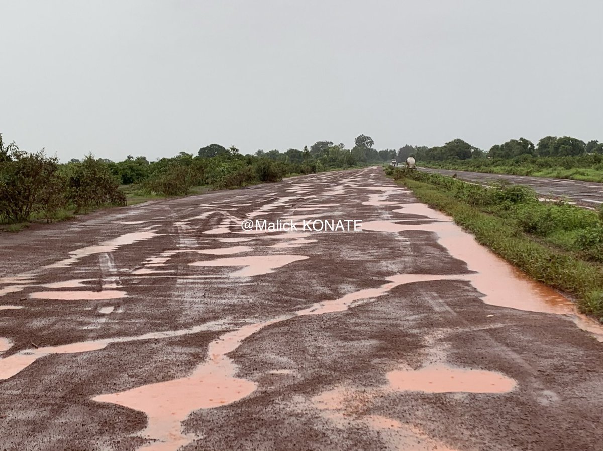 konate90's tweet photo. 7/7 Quelques images de la route Kati-Kolokani-Didiéni.
#RouteKayes #RN1 #RN3 @GouvMali @YayaBSangare https://t.co/GqOTROGFva