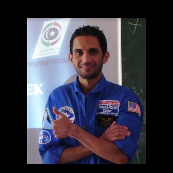 #MeetTheCrew Monday
Geologist Abdulgadir Elnajdi is a current PhD candidate at BSU achieving a degree in Geochemistry. Prior to this, Abdul graduated from Florida Tech in 2018 with a Master’s thesis on Mars simulant “MGS-1 Mars Global Simulant”. More: facebook.com/mdrs219/photos…