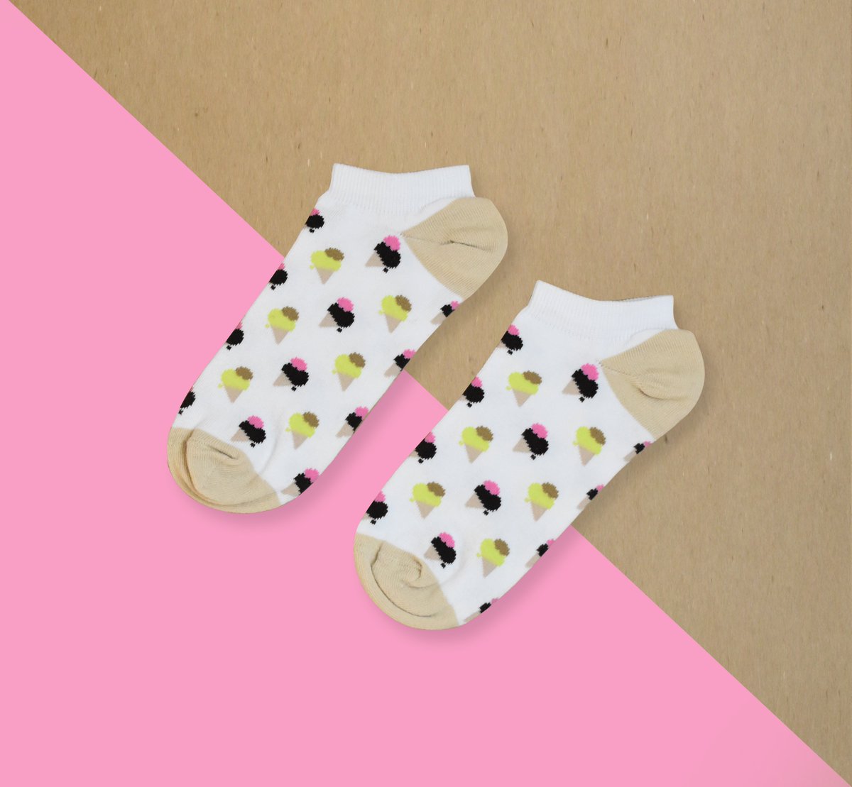 uousocks's tweet image. Calcetines de helados🍨🍧🍦⠀
⠀
¡ESCRÍBENOS POR INSTAGRAM! Y no te quedes sin los tuyos. O adquiérelas a través de nuestro sitio web⏩ uousocks.com/producto/helad…⠀
⠀
#uousocks #calcetines #socks #icecream #compracolombiano #marcasnacionales #icecream