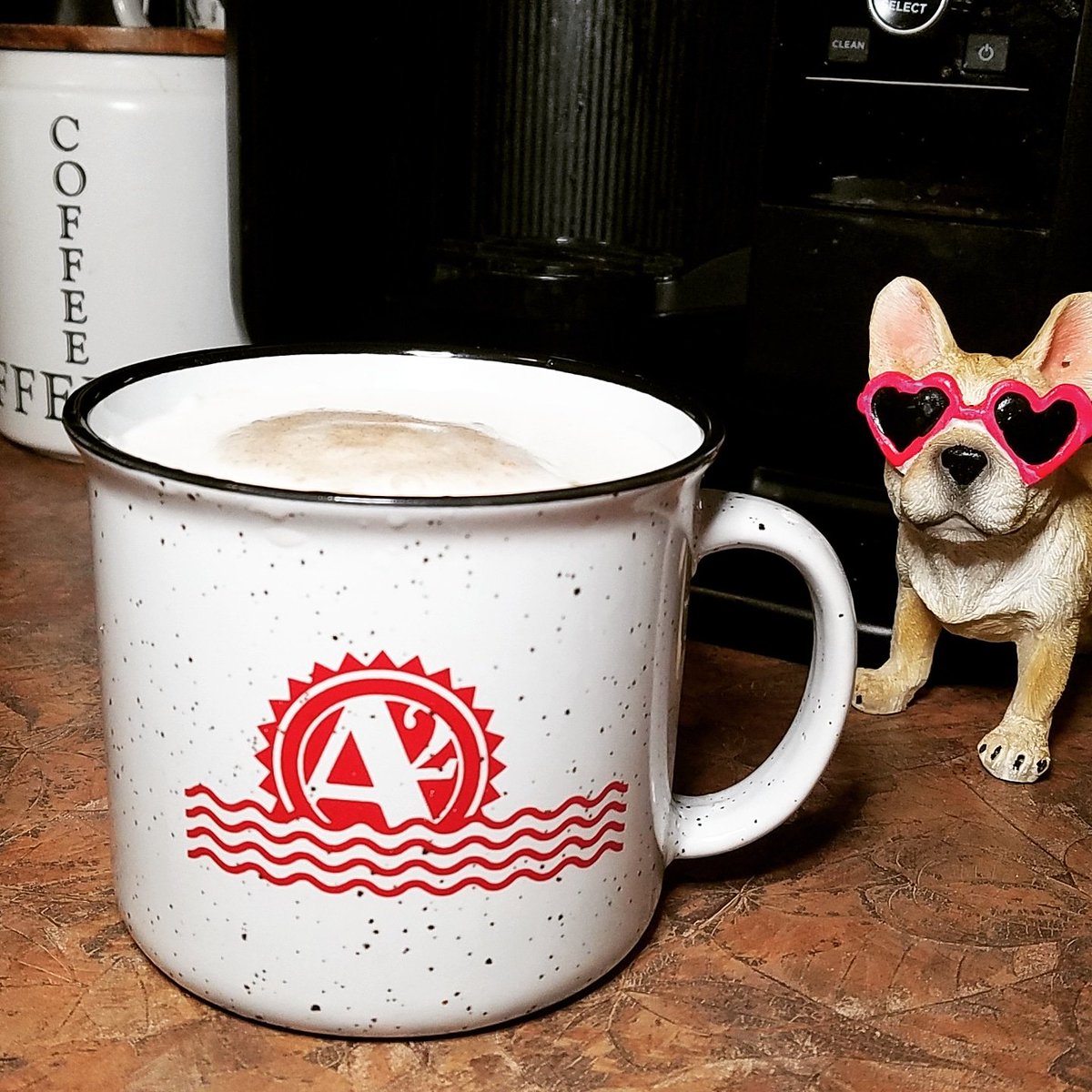 mikehale's tweet photo. I'll get to use my #wca2 speaker gift at least once before @caffeinatedyogi steals it! https://t.co/TJhoQ4QtLB