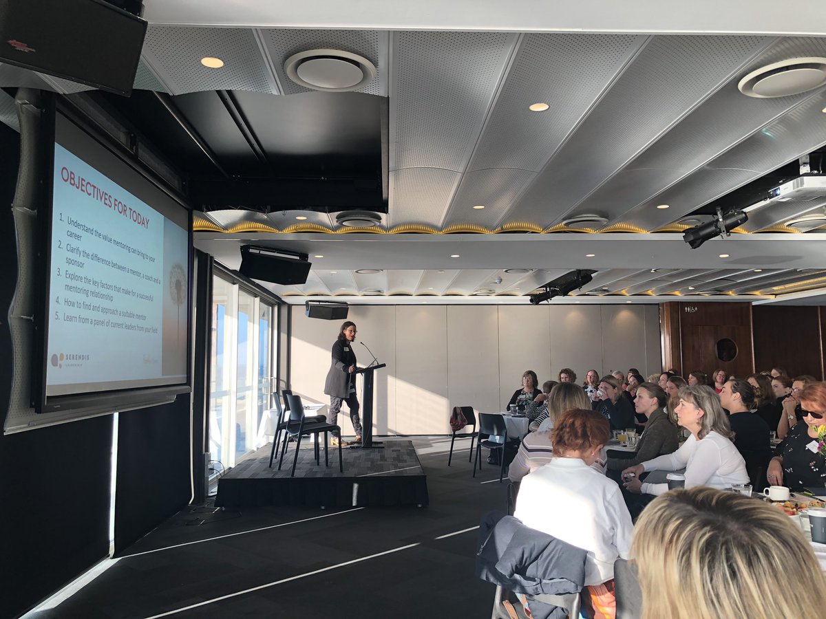 Melina_Gee's tweet image. What a star 💫 @SerendisAus Director Bianca Havas setting the scene at the @FranklinWomen #FWMewcastleMentor breakfast with most important definition first... What is a mentor?🤷🏻‍♀️ 

#womeninSTEMM
