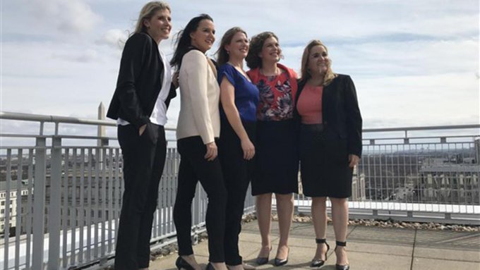 View image on Twitter