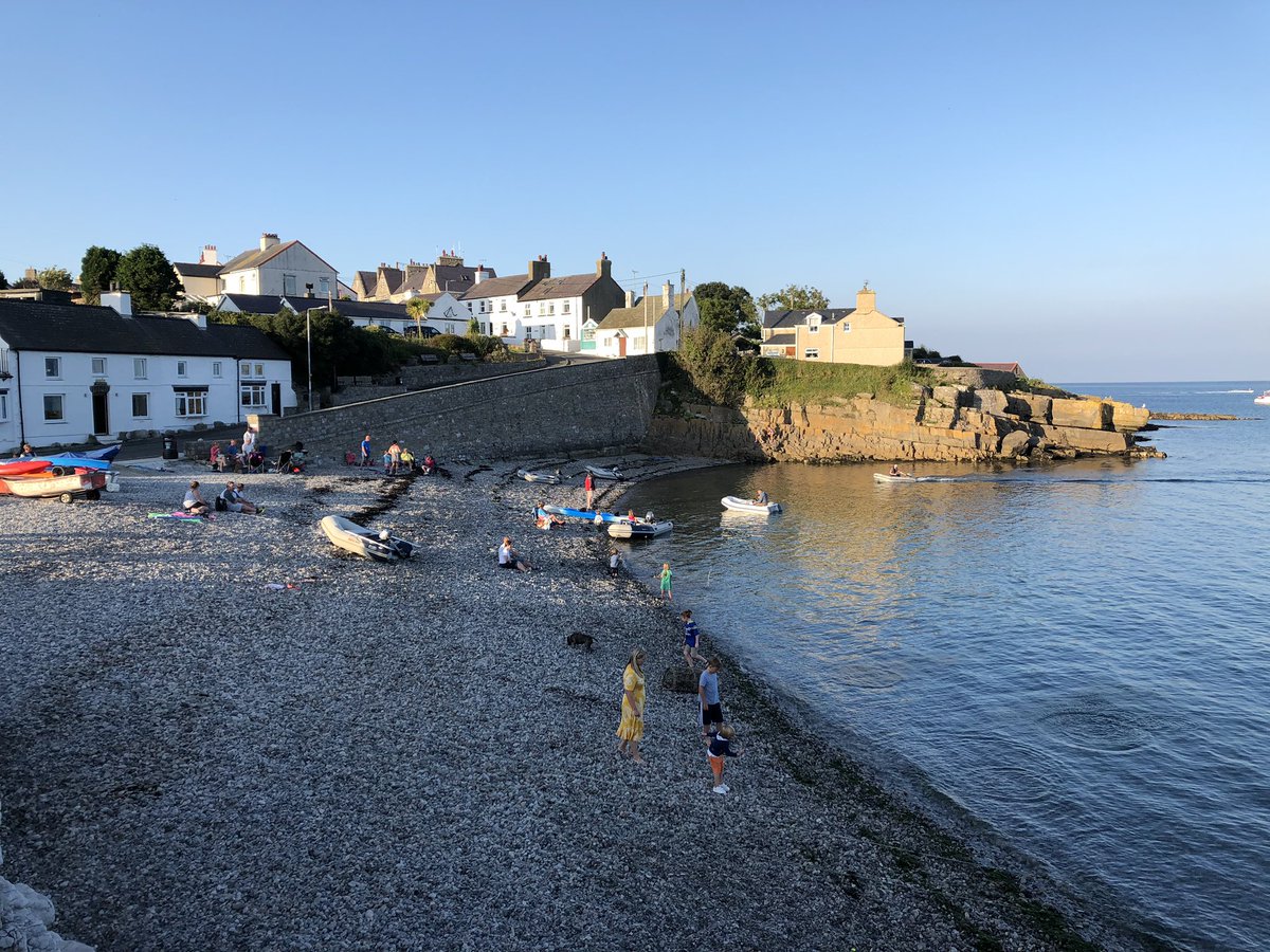 Had a lovely relaxing brief visit to beautiful #Anglesey with the family. This is #Moelfre last night. Simply perfect!