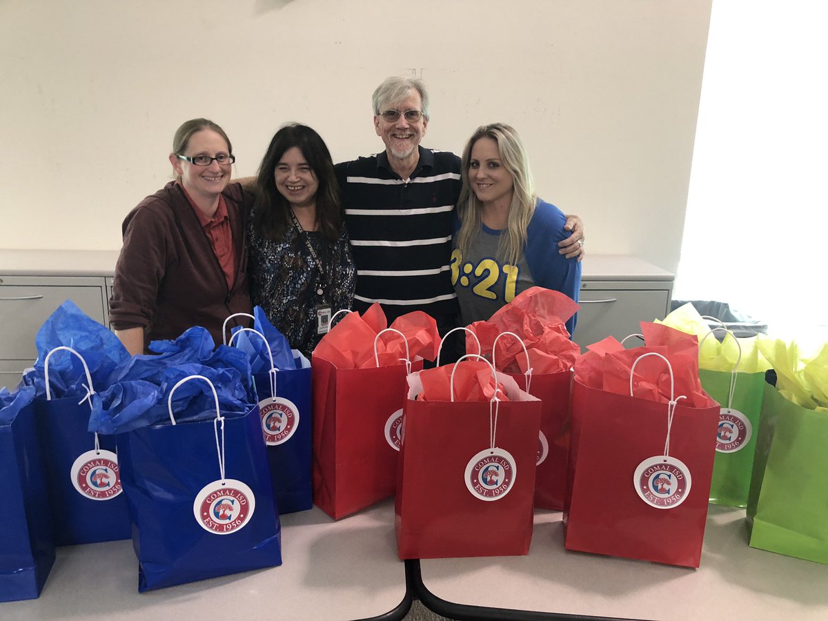 CISDSpecialEdu1's tweet photo. Homebound Teachers are ready to WELCOME students the first day of school! #makingadifference https://t.co/7tUdYAaFtn