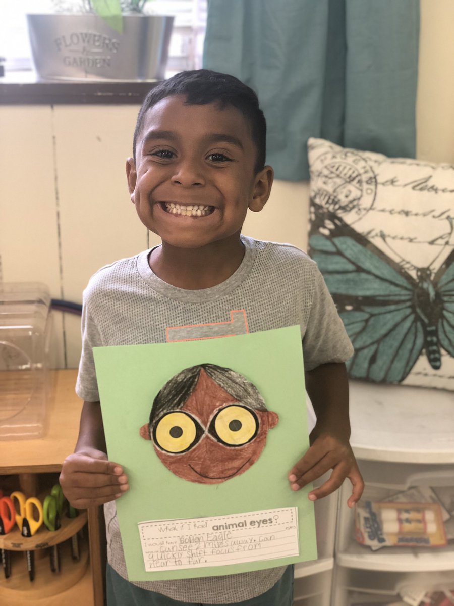 JulieMarieG06's tweet photo. What if I had animal eyes? Our first graders did an amazing job with this animal adaptations activity. 🐸🐙👁 #thegt @THE_HCISD https://t.co/n72V8ty2lN