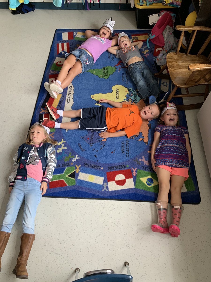 McKinderCrew's tweet photo. We had a great time using Kagan formation to make our letter of the day! https://t.co/GfrUWEkYzm