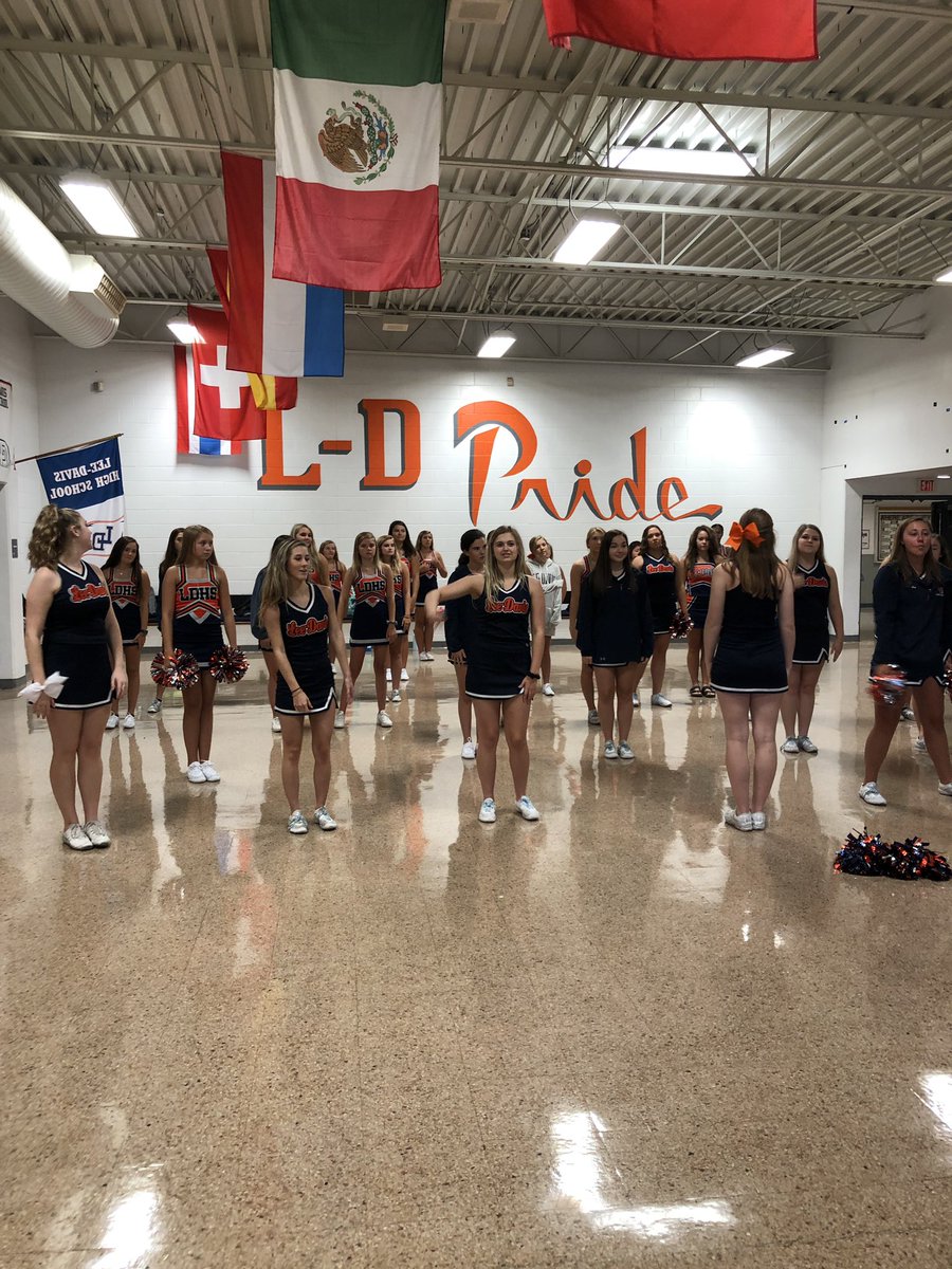 A fun time today practicing Band dances with JV and Varsity after cheering on the Teachers of our area who had their back to school kick off today! @LeeDavisCheer @theleedavisway