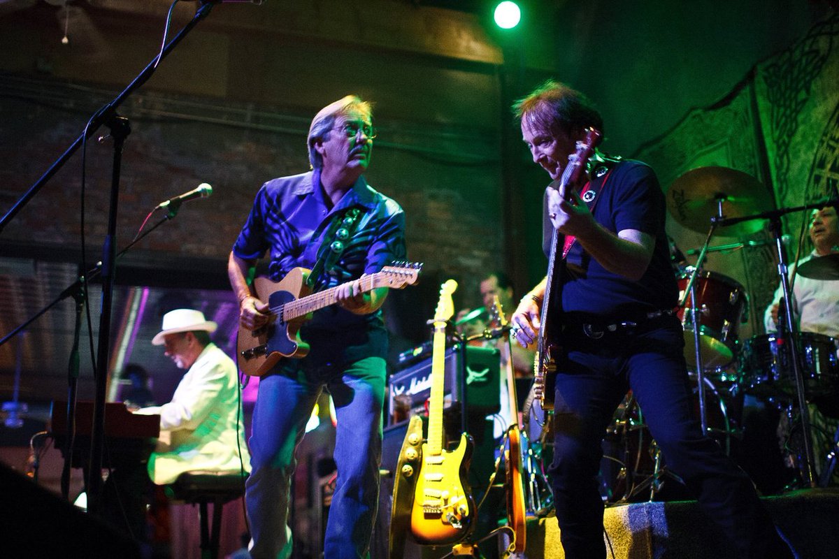 WavesResortCC's tweet photo. Mike O'Neill and the Texas Blues Runners are coming to Waves Resort Corpus Christi for a FREE concert August 29th on the Main Stage from 6 - 9 PM.
Don't miss this Texas Blues band at the hottest, coolest place in Corpus Christi!
#MakeWavesWithUs #WavesResortCC https://t.co/ctoZillvy3