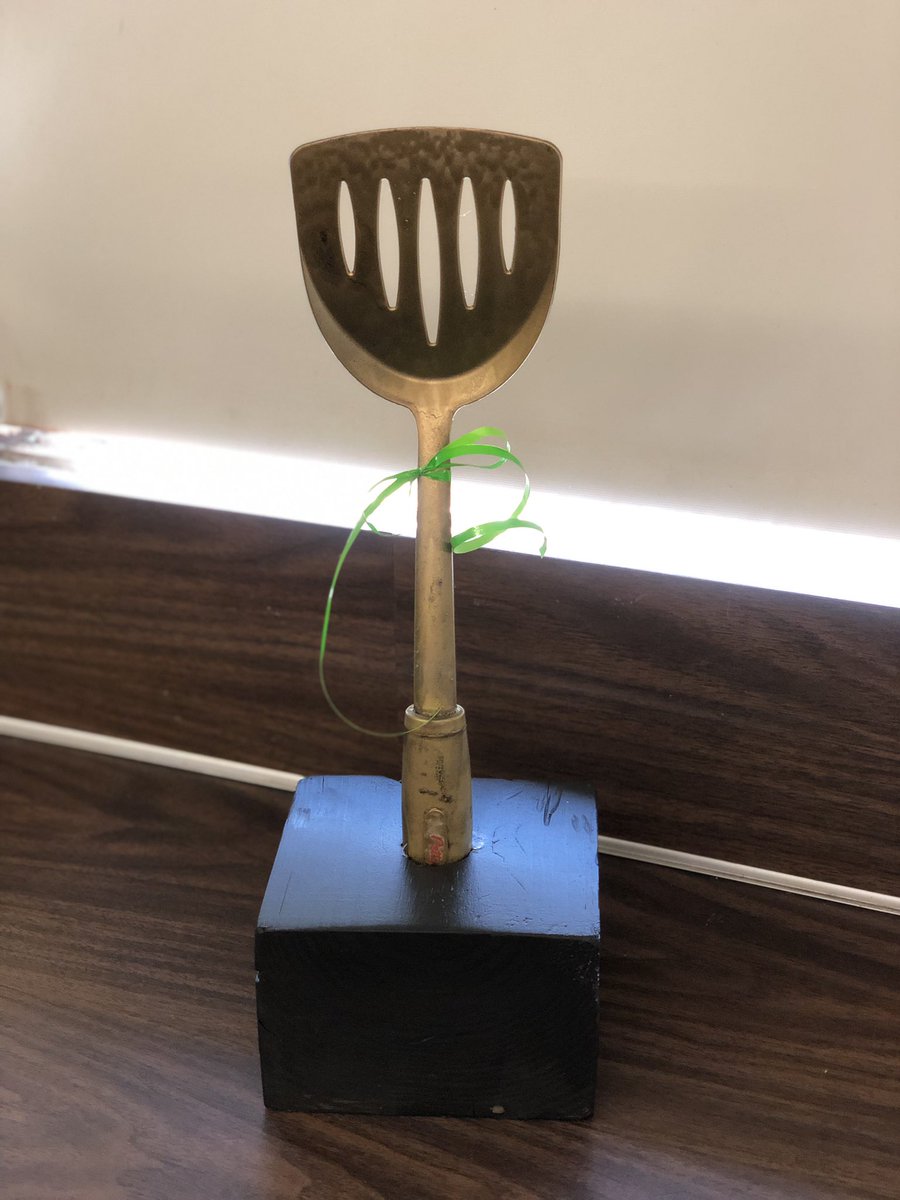 My homeroom won the #goldenspatula award in the cafeteria last week! #bebold #iamwfisd #jagtweet #betheone <a href="/jagsofjefferson/">Jefferson Elementary</a>