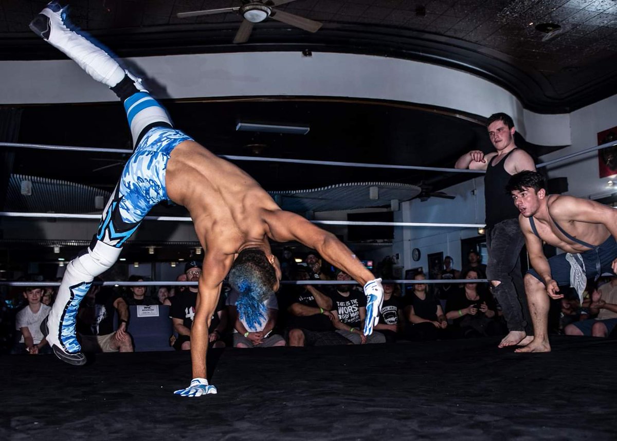 ThisIsJAIDEN's tweet photo. This is wrestling.
📸: Lady Bell Wrestling Photography
•
•
•
#ProWrestling #IndyWrestling #PNWrestling #Everett #Washington #WAC #WithoutACause #ItsGettingWAC #JAIDEN #TheUnbelievable #DoYouBelieve #BelieveTheUnbelievable #NickWayne #YoungMuscle #FlexOnEm #TheStrays https://t.co/3D7mL7Pshf