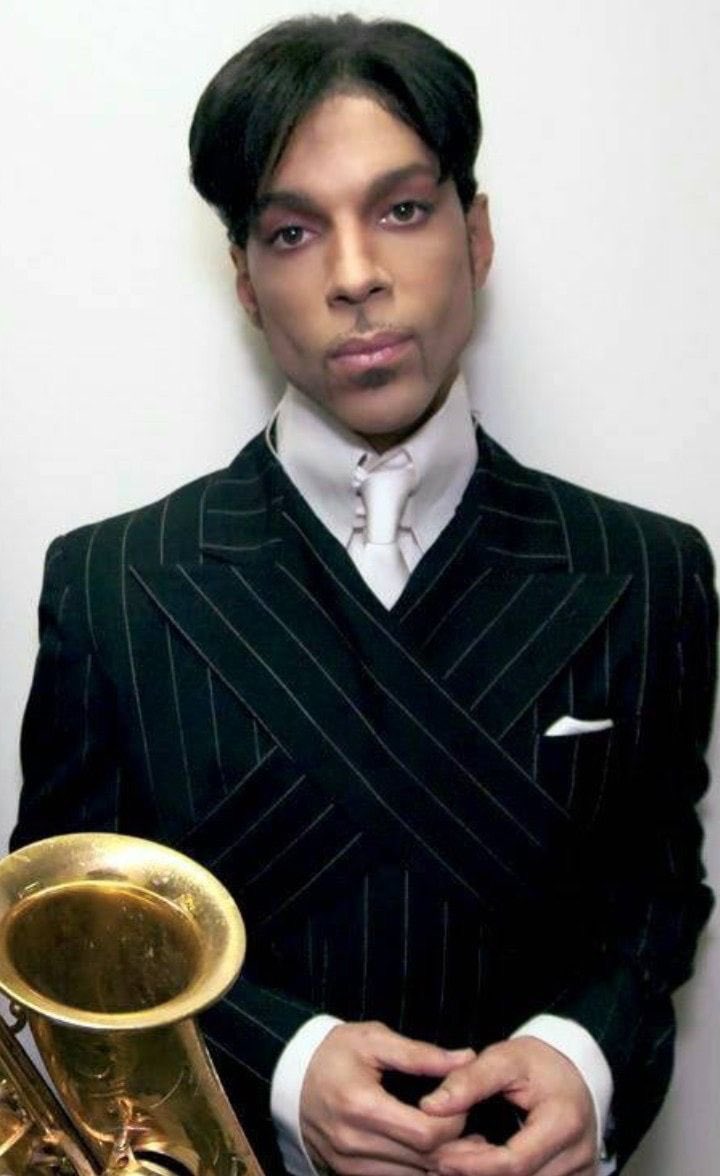 PrincePartyUK's tweet photo. #Prince #Prince4Ever #MrGoodnight https://t.co/DJLzZbDY1V