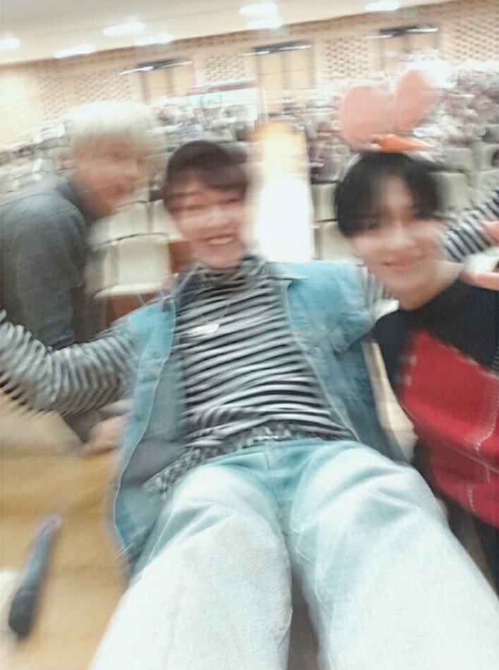 shineepicss's tweet photo. no words https://t.co/VP2wDF1gze