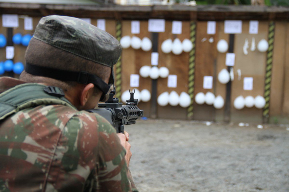 CmdoCMS's tweet photo. A prova Soldado de Ferro do 62º Batalhão de Infantaria testa, ao seu limite, a resistência, liderança, camaradagem e atitude dos militares, em Joinville (SC). #62BI #camaradagem #atitude #liderança https://t.co/ctc8y1a9fP