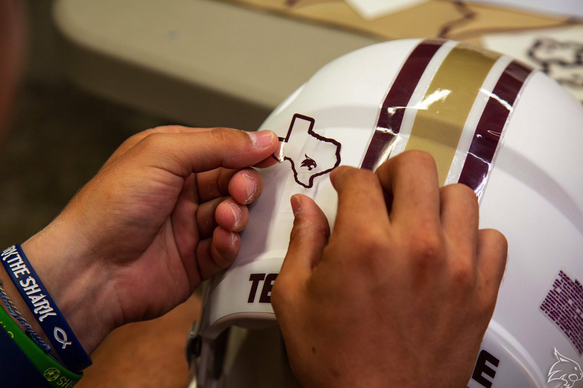 TXSTATEFOOTBALL tweet picture