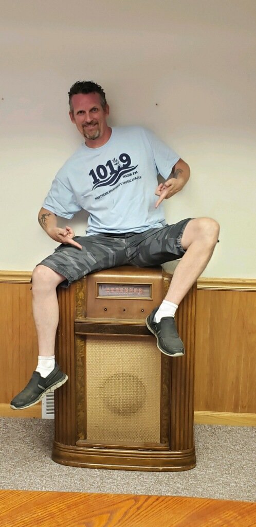 Finster212's tweet photo. I'm getting closer to being on the radio for real. 9/3/19 on 1019wldr. #WeFreedFinster https://t.co/jHvKrb6Jxc