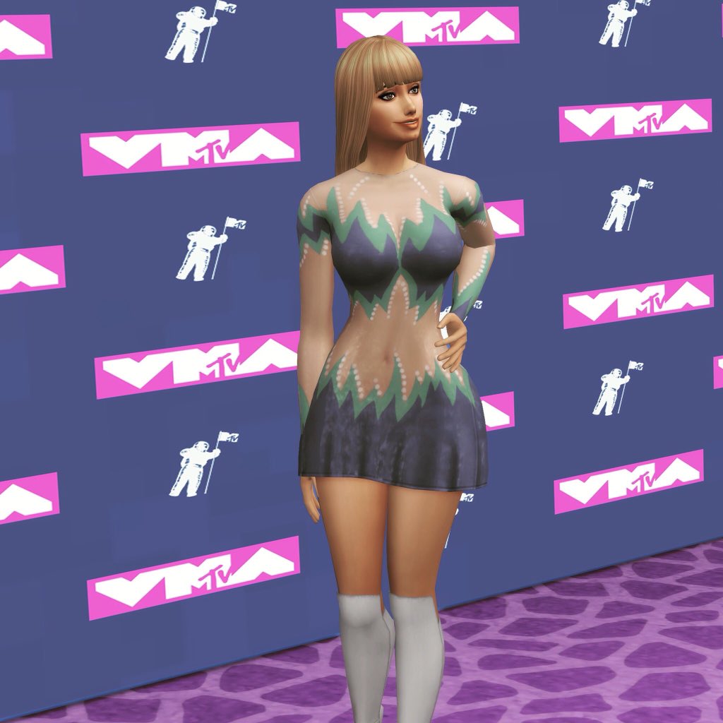 Duny e Priscilão acabam de chegar no #PurpleCarpet do #VMAs