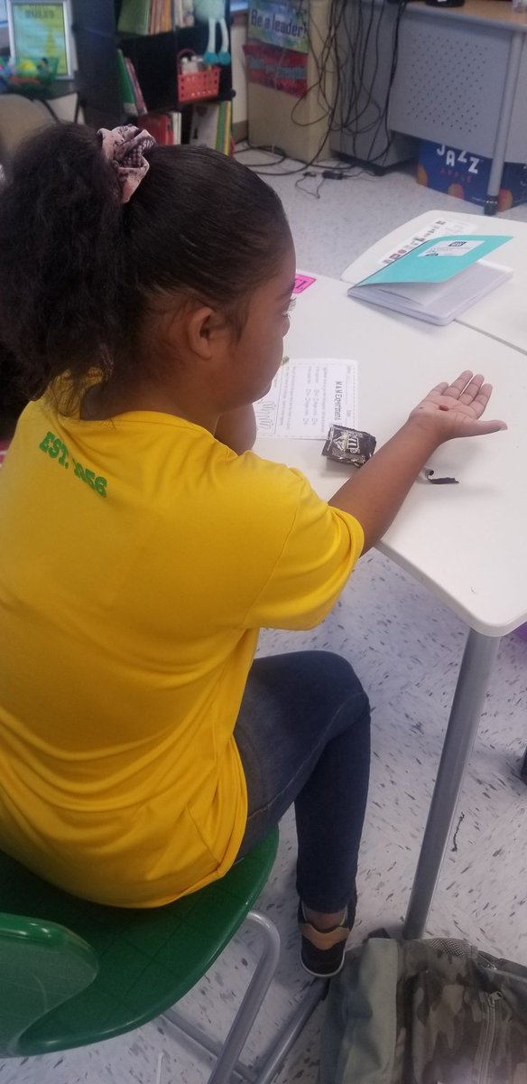 Ms. Amber Drake tweet media