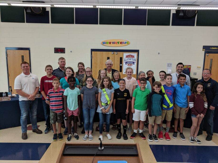 meshornets's tweet photo. Congratulations to the MES Safety Patrol recognized at the board meeting tonight! #MESBuzz #MESRocks https://t.co/i3kOhGhwyH