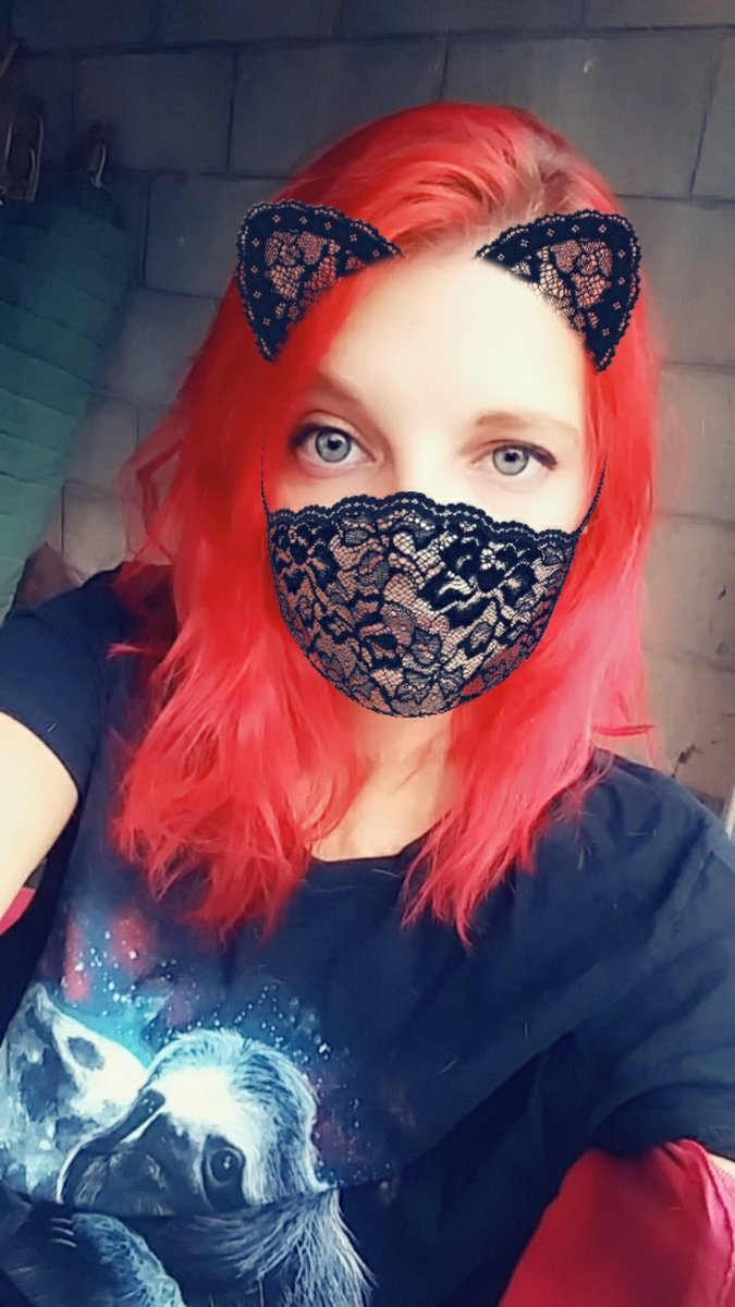 Daisy9kaous's tweet photo. Yup its red alright... https://t.co/hMzASJxObp