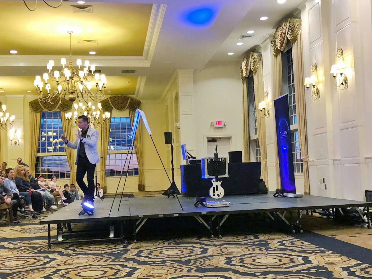 Tom Pesce Magic tweet media