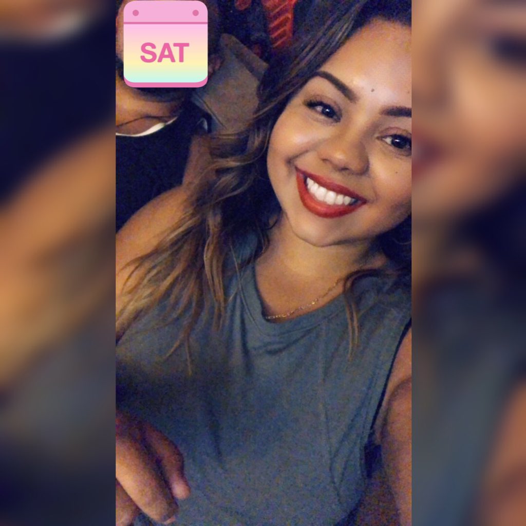 _k_atherine03's tweet photo. Saturday nights https://t.co/5kJrkyT4GK