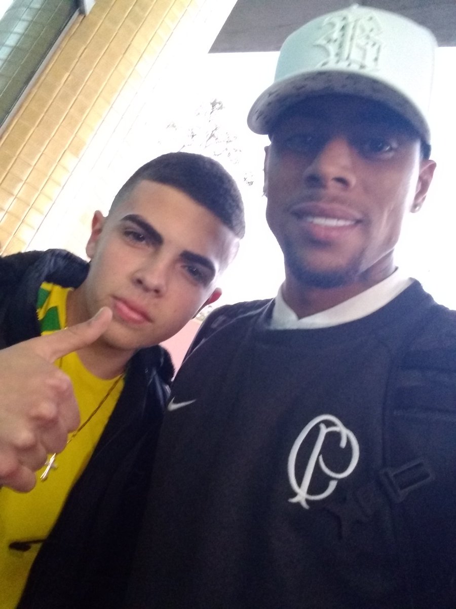 LeonardoLemeRi3's tweet photo. #gustagol #mateusvital #magicjadson #jadson10 https://t.co/CQkuSJgQt1