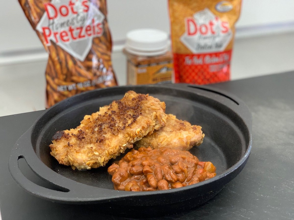 Try this twist on a fan favorite with Pretzel Crusted Pork Chops on the Traeger! Get the recipe here
bit.ly/2Bc2G7c