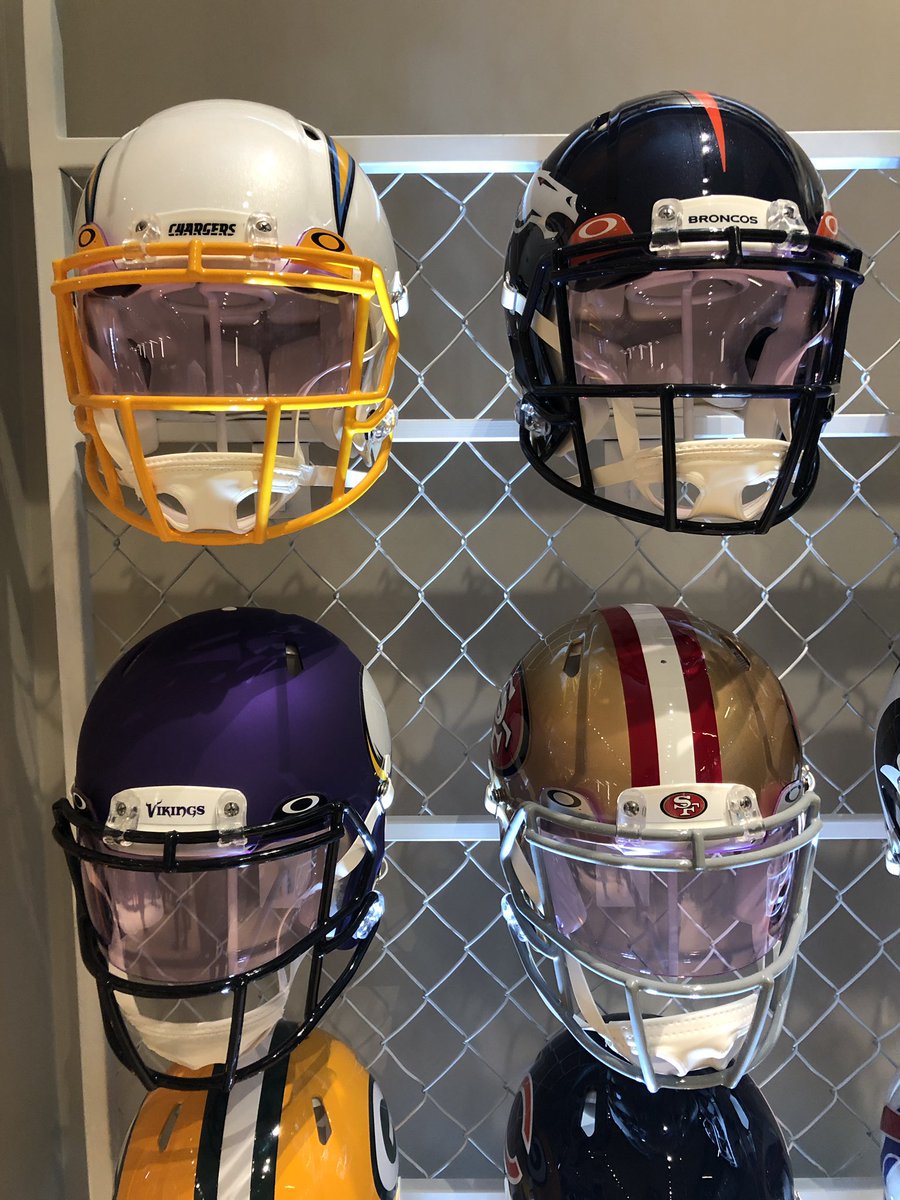 oakley prizm clear football visor