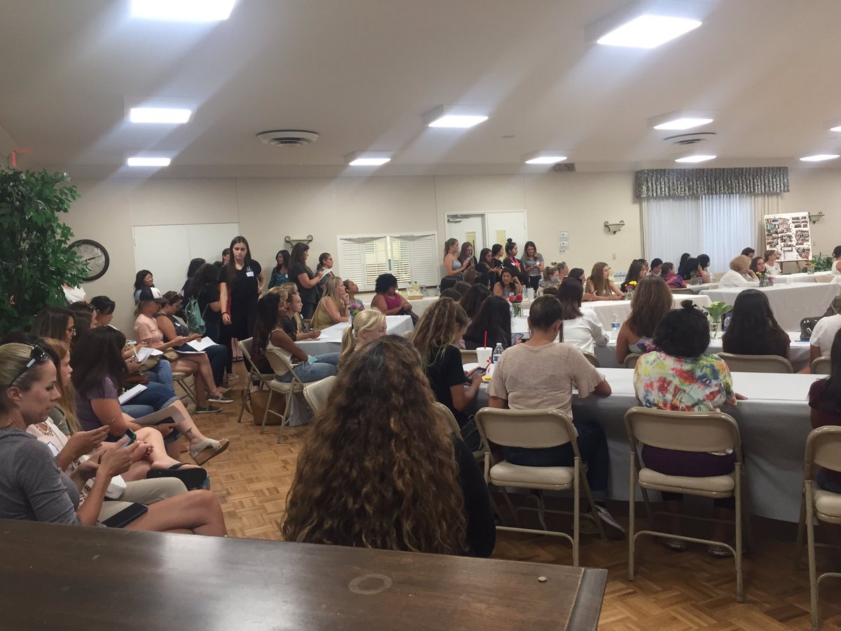 Assisteens_'s tweet photo. Thanks to everyone who came to orientation tonight! Join us at our first meeting even if you didn’t make it to orientation. The meeting is September 9th at 6:30pm. If you didn’t make it to Orientation here is a link https://t.co/lXTYniBzxm  to tell you a little more about us! https://t.co/fl6Fyaf0gK