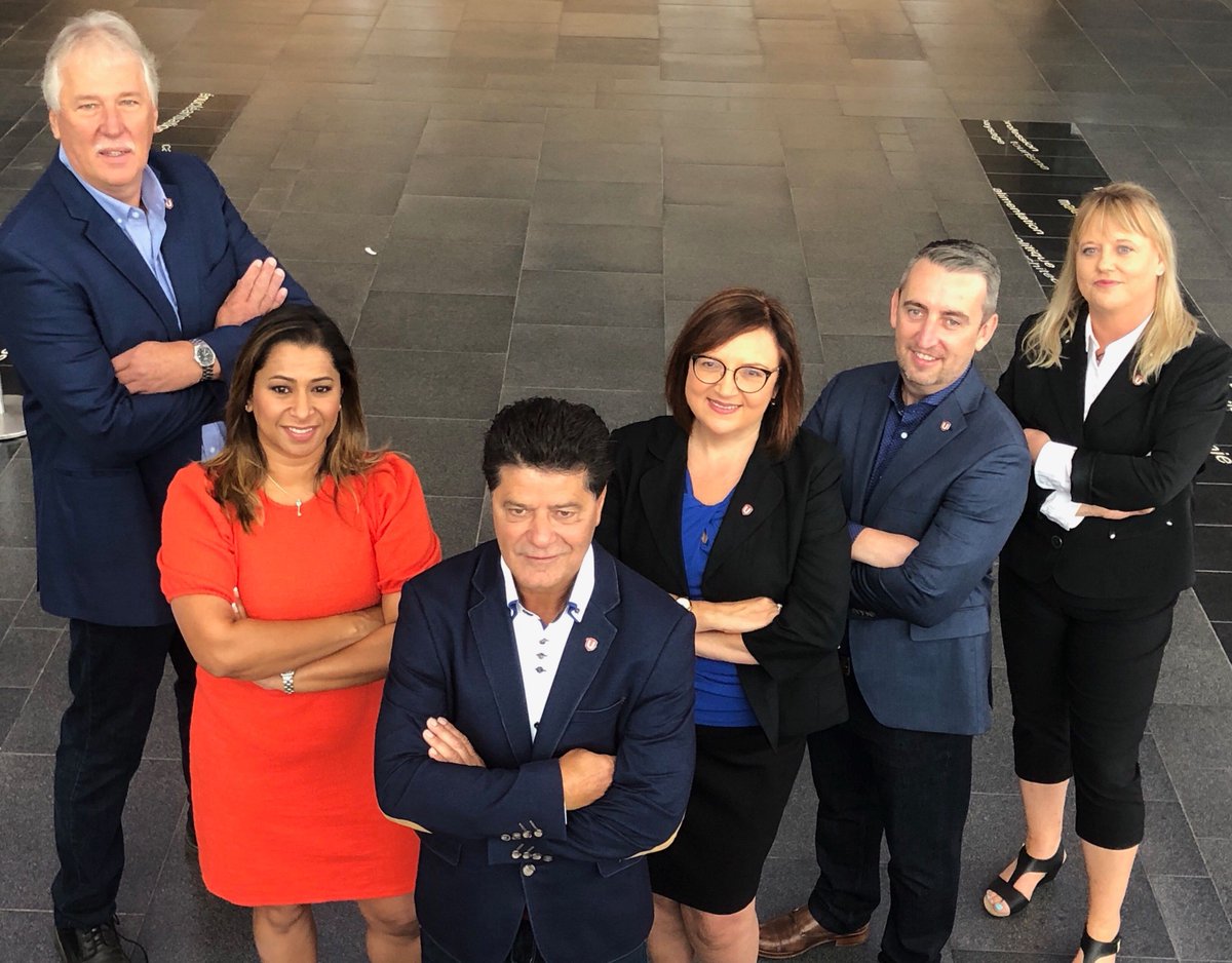 UniforTogether's tweet photo. Meet my new leadership team as @Lanampayne moves up to National Secretary-Treasurer and we welcome two new Regional Directors: @LindaMacNeil3 and @gavinmcgarrigle https://t.co/R7Qr14WGzN
#canlab https://t.co/lFp3fEuG5z