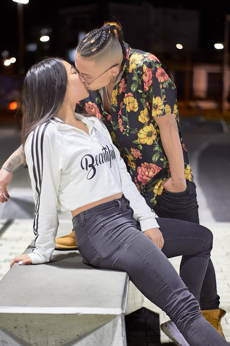 Goza_conMigo's tweet photo. Mi amor lindo te amo @Plgrn_ https://t.co/rD3ui3HPPK