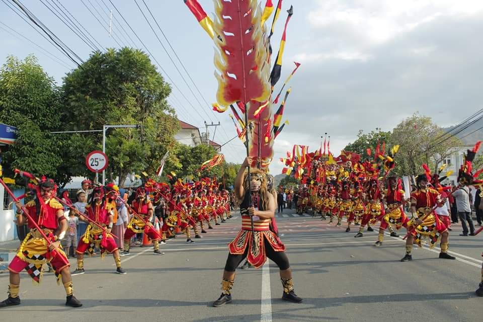 Eko16512682's tweet photo. Parade budaya Dari SMK MUHAMMADIYAH 1 BLORA
Dalam Rangka Memperingati hari Kemerdekaan Republik Indonesia ke74
Merdeka

https://t.co/woQYQAb3Hd https://t.co/wf1UyERX9B