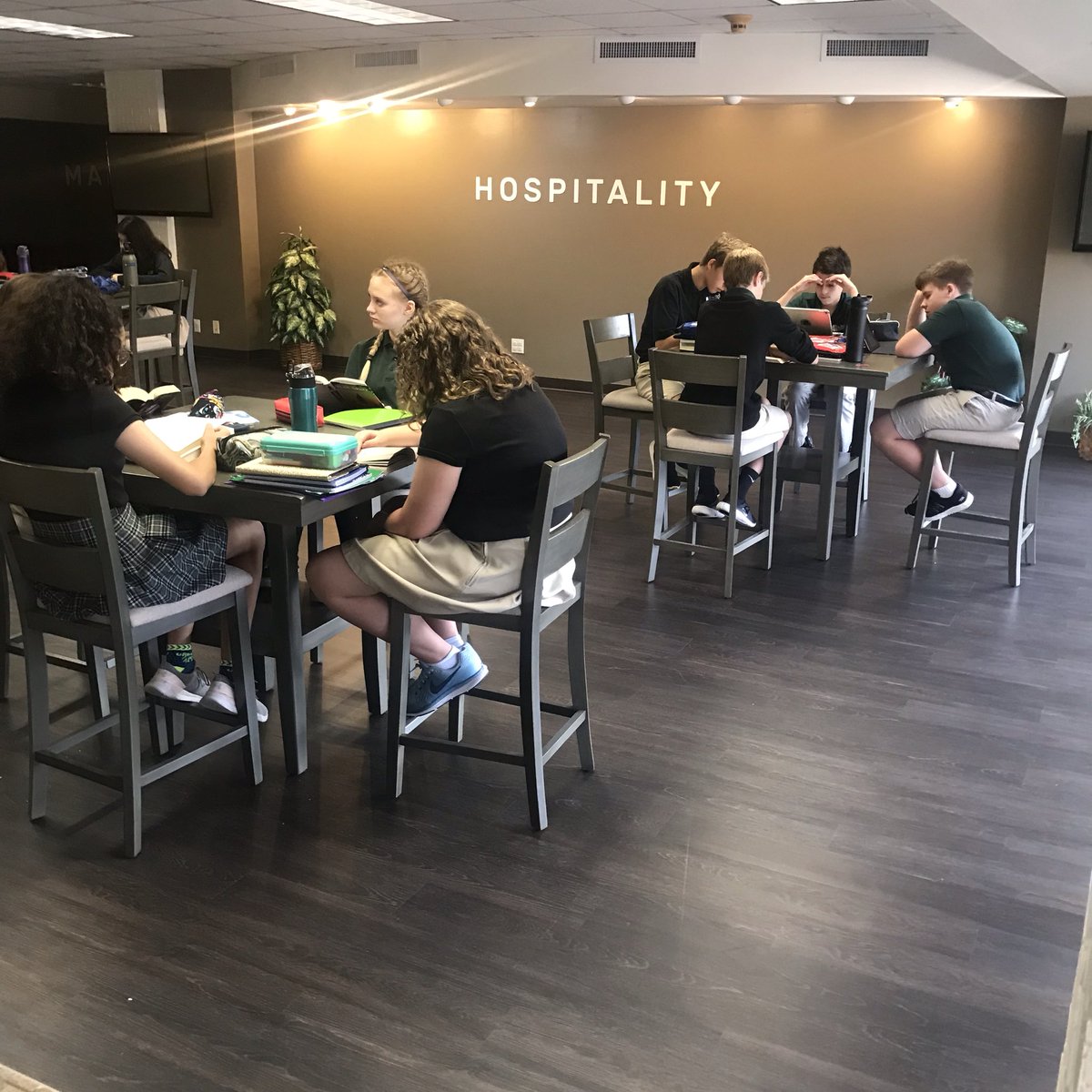 Young_sml's tweet photo. When the A/C is out and it feels like 100 degrees, you move to the churchโs updated hospitality area and suddenly feel like you should be sipping a latte. ๐คโ๏ธ #teachingrequiresflexibility #awesomemiddleschoolers #8thgradelanguagearts #weheartreading #sml1920 https://t.co/eqdaD358Qv