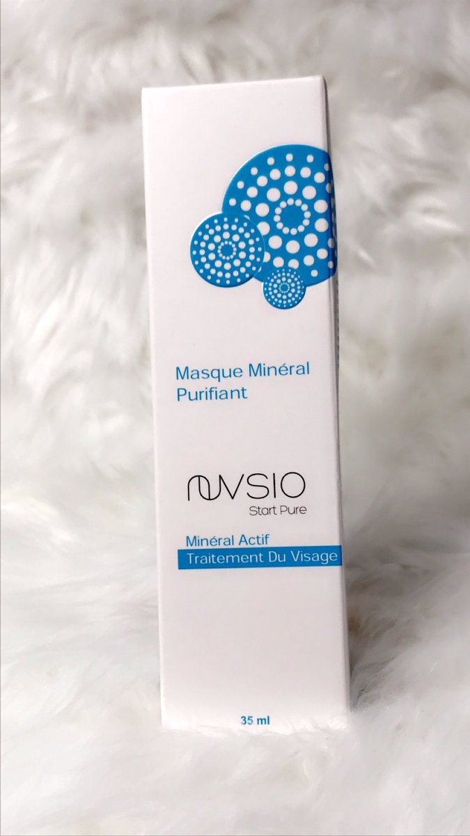 JarrodMUA's tweet photo. My first PR package came, from the wonderful @nuvsio The founder of this amazing technology. Skin care through science! I’m so excited to try these out and let you guys know how they work! #NuVsio #skincare #science #skincareroutine 
Who knows maybe I’ll do a video 🤭 https://t.co/nzOOROx6zc