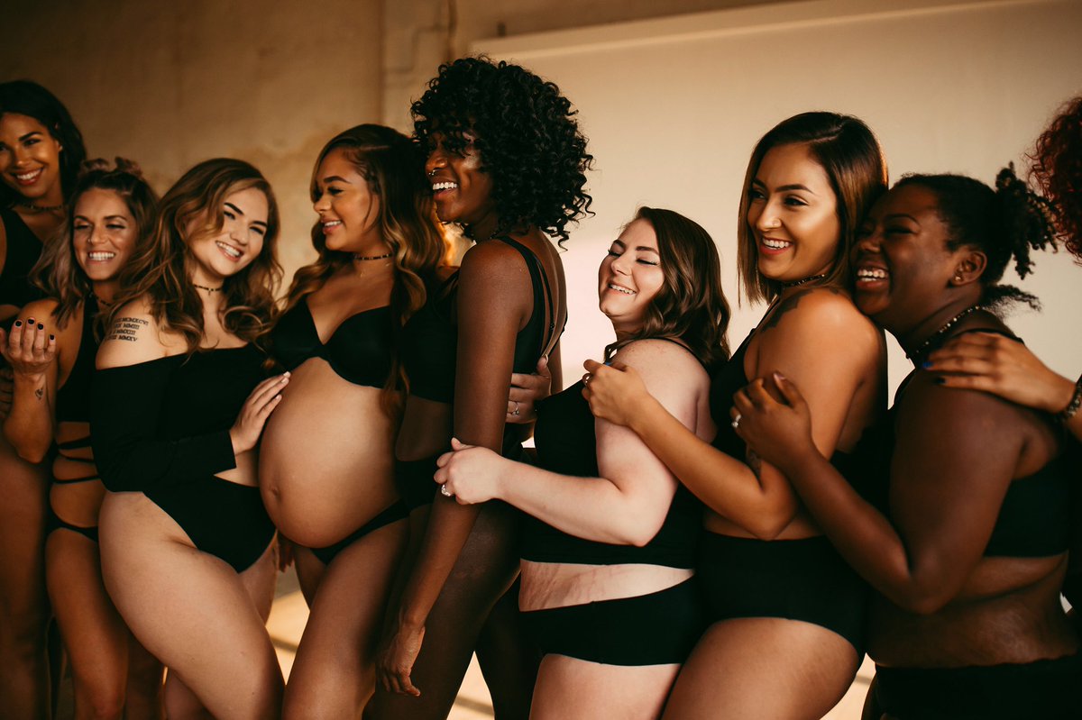 mikalawalker's tweet photo. body positivity ✨ shot by alyviamichelephotog on IG https://t.co/Xi4ALC9p99
