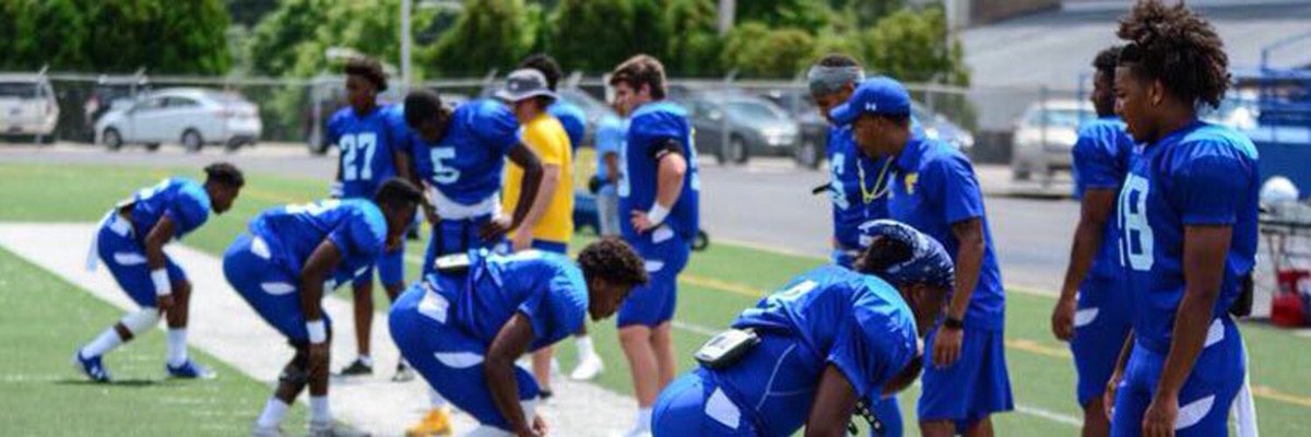 Coach Wright tweet media
