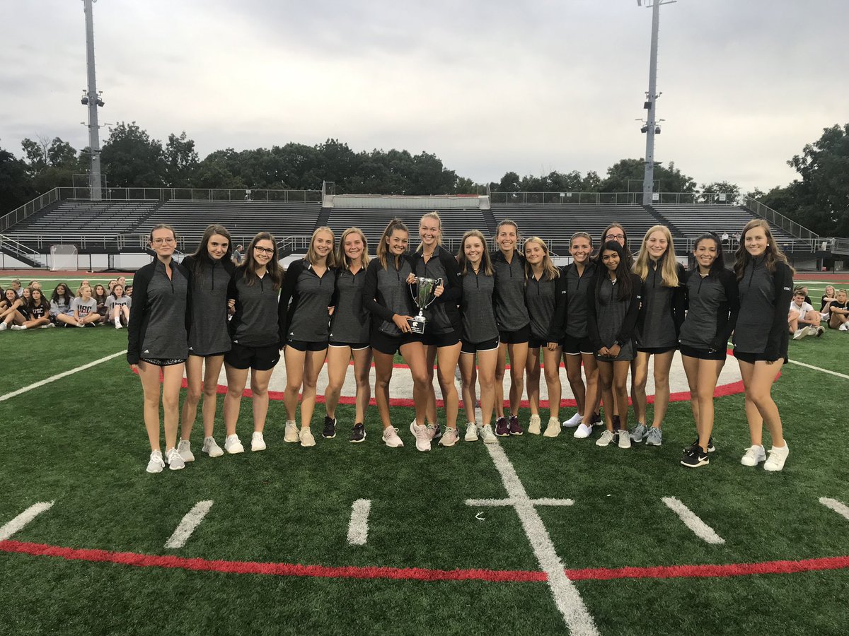 uscgirlsgolf's tweet photo. Back to back section champs AND back to back panther cup champs....coincidence โ I think not #3.87 #smartpanthers https://t.co/MbG1qvAKda