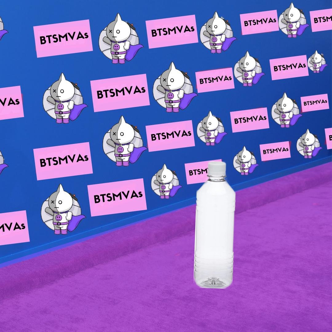 SarcasticNico's tweet photo. Straight from the hospital, here's water bottle with a brand new cap from the recent #RUNBTSep85!
#PURPLECARPET
#2019BangtanMVAs #BTSMVAs @BTS_twt #BTSMVAwards https://t.co/aVbdhVlMHd