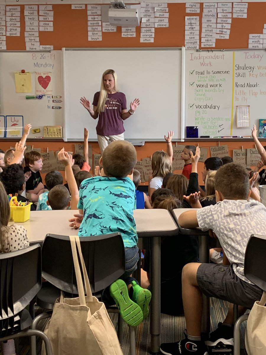 HeatherRMeadows's tweet photo. This happens because of the businesses who believe in the importance of these moments- meet them at https://t.co/iz8ooJ2hti #antibully
#schoolpresentation #valueoneanother #greatexpectations #createkindness #motivationalspeaker #inspirationalspeaker https://t.co/PcCH6mAOvJ