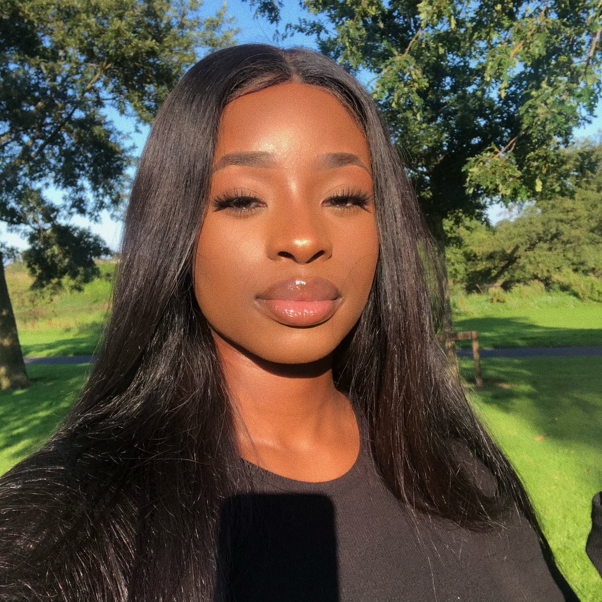 natashaaade's tweet photo. insta rejects 🤝 twitter media https://t.co/Xa31GX7HHN