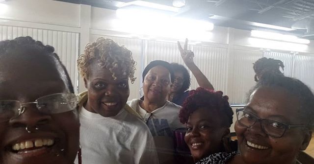 These ladies showed up and showed out‼My sweat was sweating!! 😂😅 I enjoyed y'all!! 💜😊 #community #partyofone #bullcity #justdance #linedance #exercise #socialize #fun #durham #movement #wellbeing #wdhillrecreationcenter #family #linedancing #frie… ift.tt/30BqxrJ