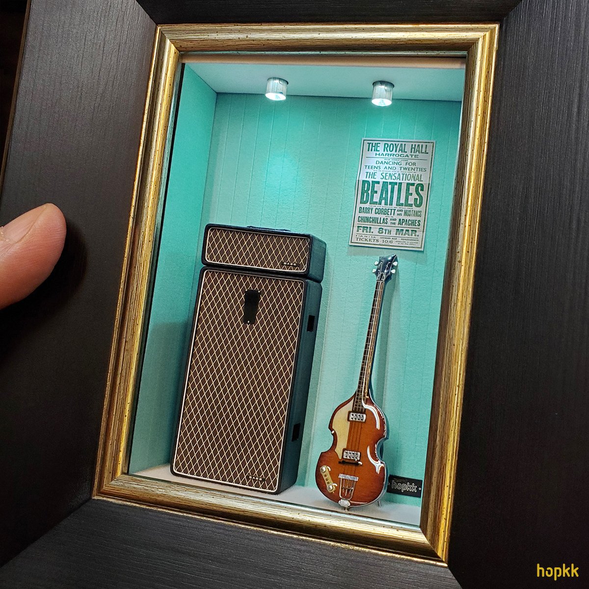 giftboox's tweet photo. Let's back to the 1963...
➤ https://t.co/7rzx7Bu5XA

#hopkk #craft #miniature #guitar #musician #music #stringplayer #musiclovers #guitars #musicfan #band #electricguitar  #bassplayer #bass #beatles #paulmccartney #pin #decor #men https://t.co/2FvNH2CrHu