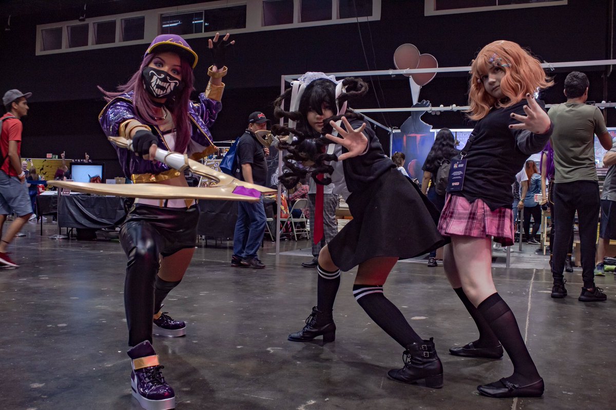 MoReNaXo18's tweet photo. Gente, Panama es chiquito y voy a necesitar su ayuda para hacer llegar estas fotos a sus dueños ... con un par de rt vamos a ver si los encontramos  #ComicConPanama2019 https://t.co/axnBKUJN3y