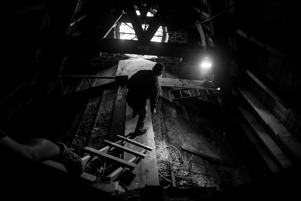 freelphoto's tweet photo. Cool and unique experience today exploring the attic and tower of Christ Episcopal Church in Newton (with supervision of course). #Christchurch #onassignment #njherald https://t.co/9mPPjEOZa8