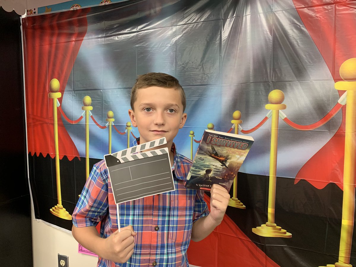 WendyGoings1's tweet photo. We make reading a red carpet event! Library ribbon cutting! #iteachfourth #loveofreading #joco2020 #microreads https://t.co/wSyPMSgH2A