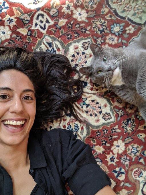 I know i dont post alot of pictures of me anymore ....so busy lol https://t.co/G08o9xwGLk