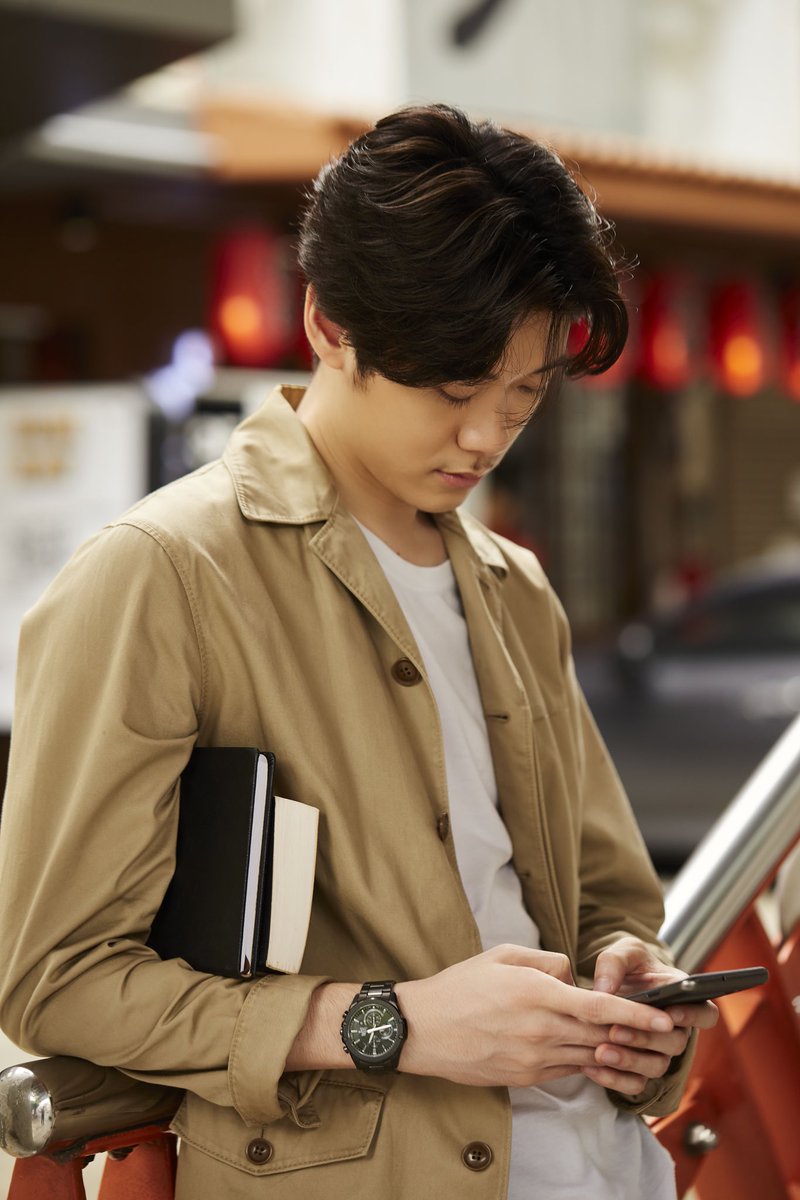 looker_online's tweet photo. STREET INTELLIGENCE WITH EDIFICE SUPER SLIM SERIES เมื่อรสนิยม, เวลา และความเร็ว เป็นสิ่งที่ผู้ชายยุคนี้ขาดไม่ได้! 
เข้าไปอ่านเพิ่มเติมได้ที่ https://t.co/5QrSD5nbvw 

#EDIFICE #CASIOCMG #เอดิฟิส #ชัวร์ชัวร์CMG https://t.co/5OR9ohxu3i